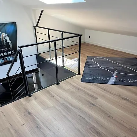 Paisible Proche Du Mans Avec Piscine Privee, 4 Chambres, Wi-fi Et Parking Gratuit - Fr-1-410-428 * Montfort-le-Gesnois