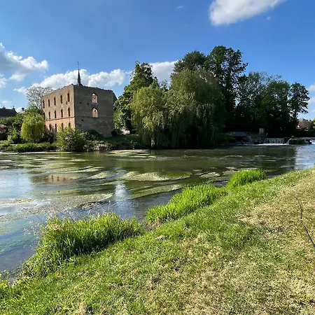 Paisible Proche Du Mans Avec Piscine Privee, 4 Chambres, Wi-fi Et Parking Gratuit - Fr-1-410-428 *