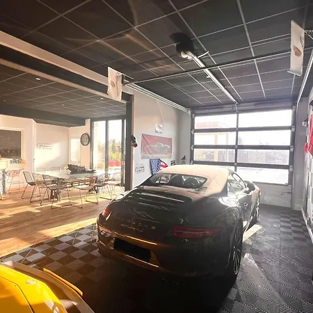 Prázdninový dům Paisible Proche Du Mans Avec Piscine Privee, 4 Chambres, Wi-fi Et Parking Gratuit - Fr-1-410-428 *